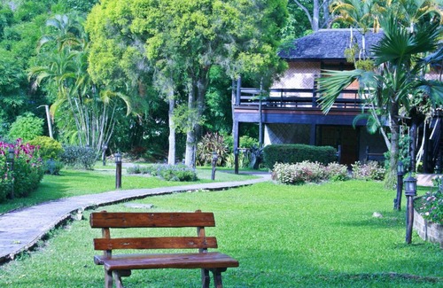 Pong Yaeng Resort | 250 m² Resort ∙ 3 bedrooms ∙ 30 guests