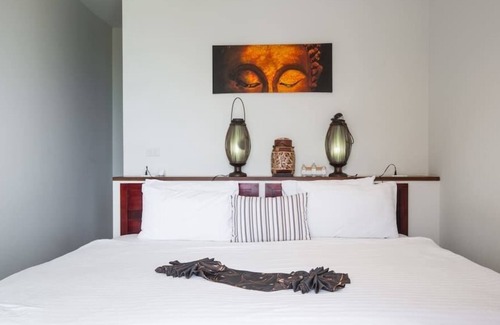 Mae Nam Villa | 3 Bedroom Panoramic Sea View Villa Angthong Hills