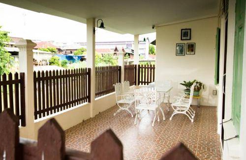 Tha Rap Bed & Breakfast | 30 m² Bed and breakfast ∙ 2 guests