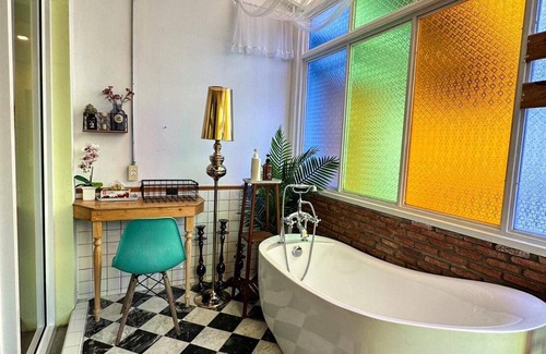 Khlong Tan Nuea House | 300 m² House ∙ 6 bedrooms ∙ 16 guests