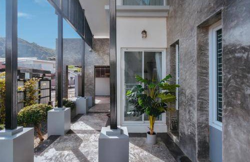 Ranong Villa | 300 m² Villa ∙ 3 bedrooms ∙ 8 guests