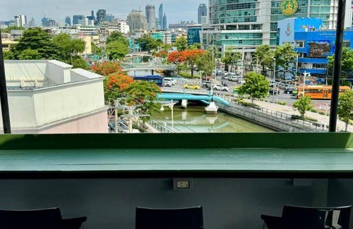 Si Yaek Maha Nak House | 32 m² Motel ∙ 4 guests