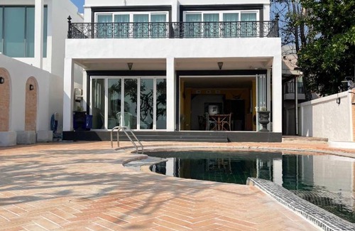 Pak Nam Pran Villa | 320 m² Villa ∙ 6 bedrooms ∙ 15 guests