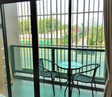 Downtown Krabi Bed & Breakfast | 34 m² Bed and breakfast ∙ 4 guests