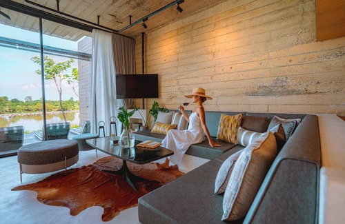 Kanchanaburi Resort | 340 m² Resort ∙ 4 guests