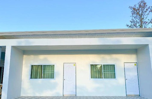 Mukdahan Resort | 35 m² Resort ∙ 6 guests
