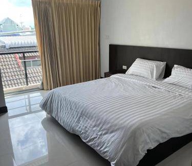 Phlabphla Apartment | 35 m² Serviced apartment ∙ 2 guests