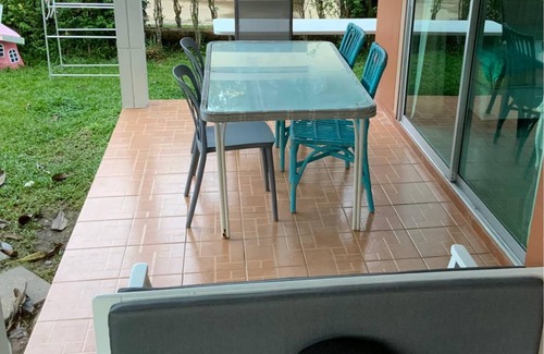 Rayong House | 376 m² House ∙ 3 bedrooms ∙ 10 guests