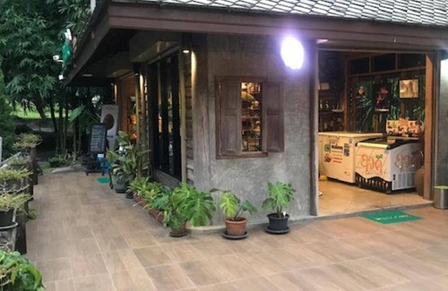 Mae On Bed & Breakfast | 38 m² Bed and breakfast ∙ 10 guests