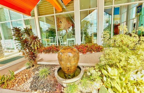 Downtown Krabi Bed & Breakfast | 40 m² Bed and breakfast ∙ 127 guests