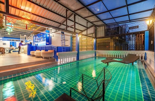 Chakkrawat Hostel | 40 m² Hostel ∙ 127 guests