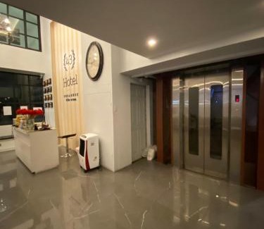 Ban Chang Lo Hotel | 43 Home