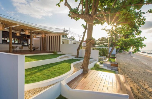 Bang Po Resort | 44 m² Resort ∙ 5 guests