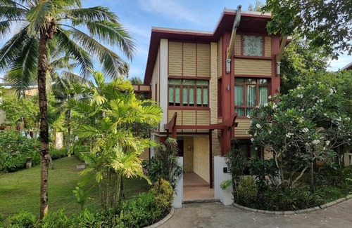 Sai Thai Villa | 445 m² Villa ∙ 4 bedrooms ∙ 12 guests