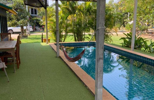 Kosum Phisai Bed & Breakfast | 45 m² Bed and breakfast ∙ 4 guests