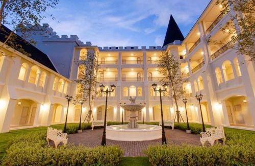 Lom Kao Hotel | 50 m² Hotel ∙ 2 guests