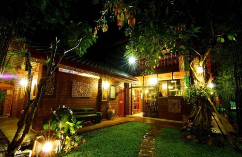 Mae Sot House | 50 m² Motel ∙ 5 guests
