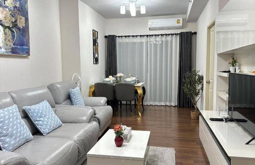 Nong Pa Khrang Apartment | 53 m² Serviced apartment ∙ 2 guests