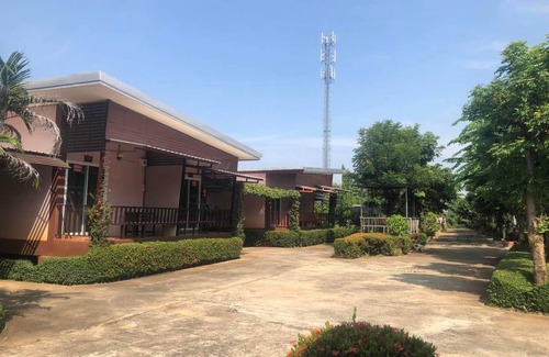 Phitsanulok House | 576 m² House ∙ 2 guests