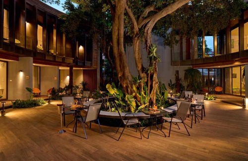 Wat Sam Phraya Hotel | 60 m² Hotel ∙ 10 guests