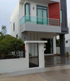 Surat Thani House | 61 m² House ∙ 3 bedrooms ∙ 6 guests