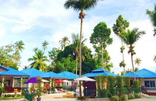 Thong Krut Resort | 67 m² Resort ∙ 2 bedrooms ∙ 5 guests