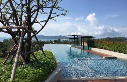 Cherngtalay Apartment | 6th Avenue Surin by Lofty