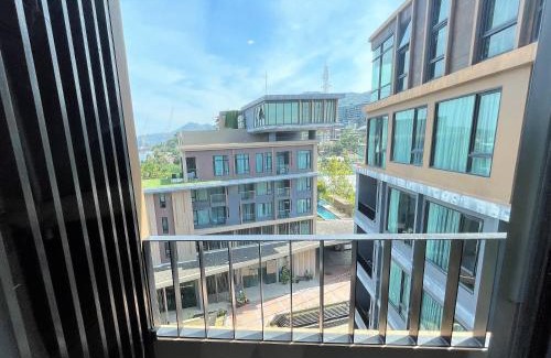 Cherngtalay Apartment | 6th Avenue Surin by Lofty