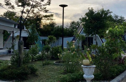 Nikhom Phatthana Cabin | 80 m² Lodge ∙ 4 guests