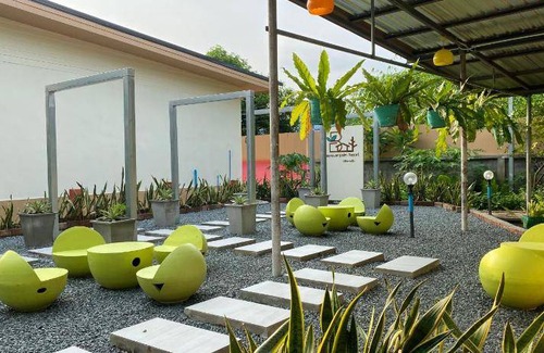 Uttaradit Resort | 80 m² Resort ∙ 127 guests