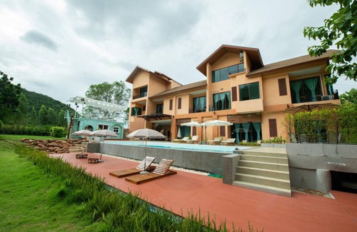 Photharam Villa | 850 m² Villa ∙ 15 bedrooms ∙ 30 guests