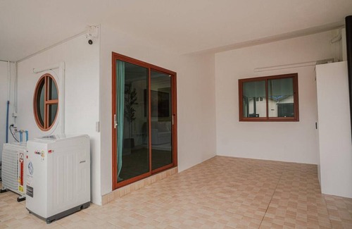 Chanthaburi House | 88 m² House ∙ 2 bedrooms ∙ 6 guests