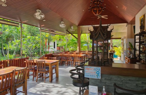 Nong Thale House | 90 m² Bungalow ∙ 2 bedrooms ∙ 127 guests