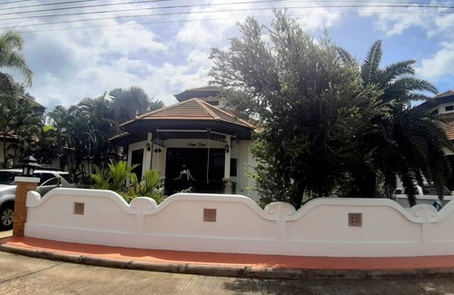 Wang Pong House | 90 m² House ∙ 1 bedroom ∙ 2 guests