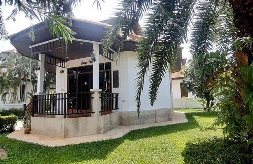 Wang Pong House | 90 m² House ∙ 1 bedroom ∙ 2 guests