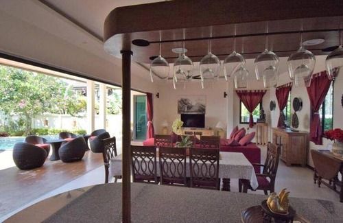 Bang Po Villa | 900 m² Villa ∙ 4 bedrooms ∙ 8 guests
