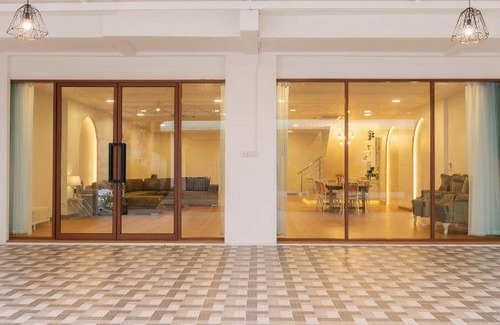 Hat Yai House | 960 m² House ∙ 5 bedrooms ∙ 10 guests