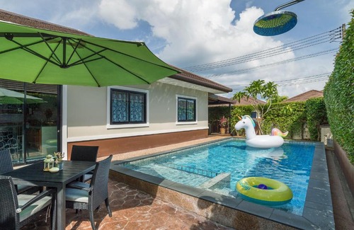 Krabi Villa | A-One Pool Villa Aonang Krabi