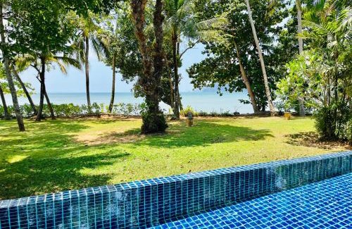 Sai Thai Villa | Amatapura Beachfront Villa 14, SHA Certified