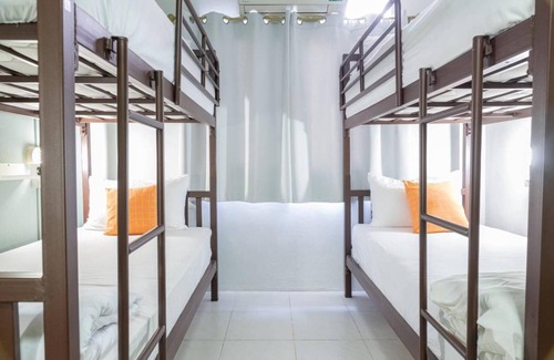 Khlong Toei Nuea Hostel | Asoke Montri Hostel