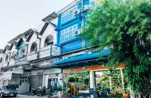 Old City Hotel | B House Chiang Mai Thailand