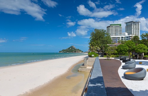 Khao Takiab Hotel | Baan Sansuk Beachfront Condominium