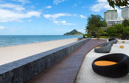 Khao Takiab Hotel | Baan Sansuk Beachfront Condominium