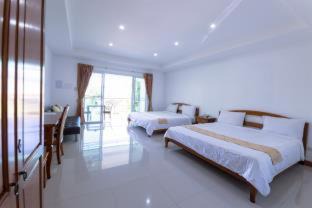 Warin Chamrap Hotel | Baan Suan Khun Ta and Golf Resort