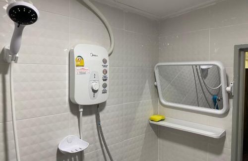 Khon Kaen Hostel | Ban Pak Khun Taa