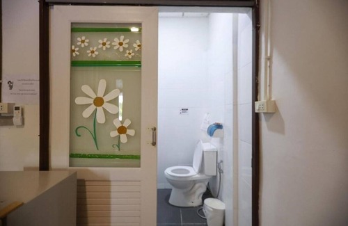 Don Muang Hostel | Banana Hostel Donmuang