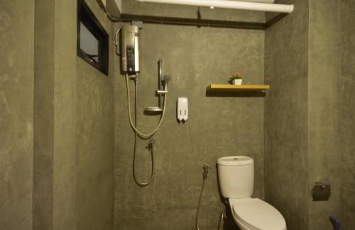 Silom Hostel | Bangkok Silom chat box hostel