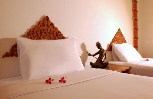 Ladprao Hotel | Bansabai Hostelling International
