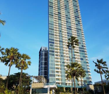 North Pattaya Apartment | Beach Front Condominium at The Palm Wongamat