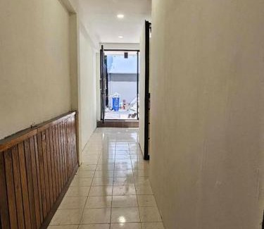 Bangkok Central Business District Hostel | BED at 18